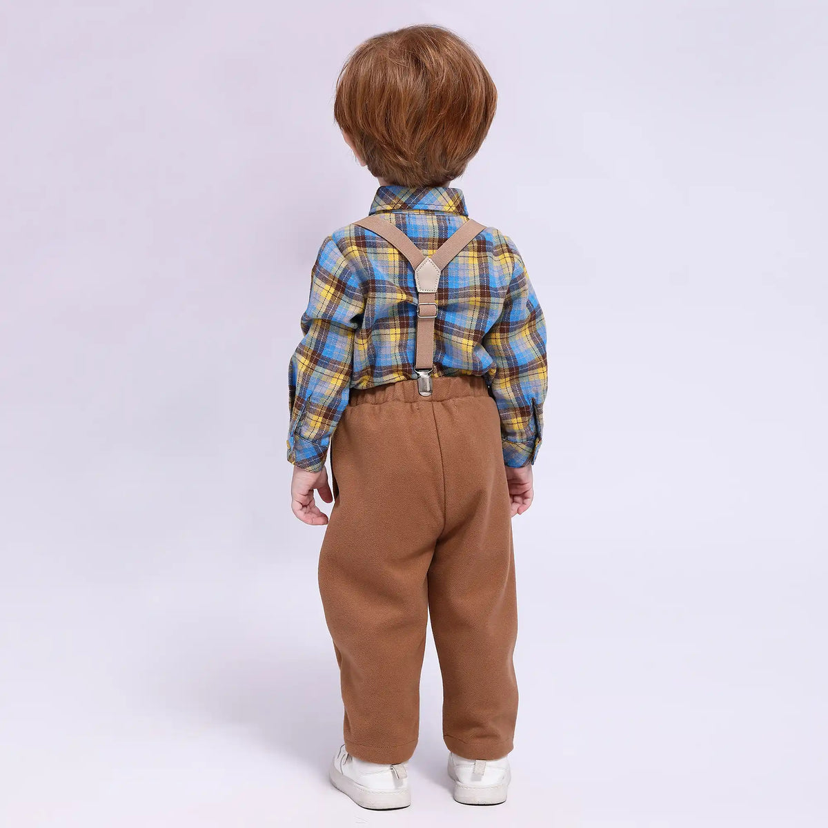 بنطال بخصر مطاطى للمواليد الأولاد