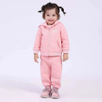 جاكيت بجيوب وغطاء رأس للمواليد البنات