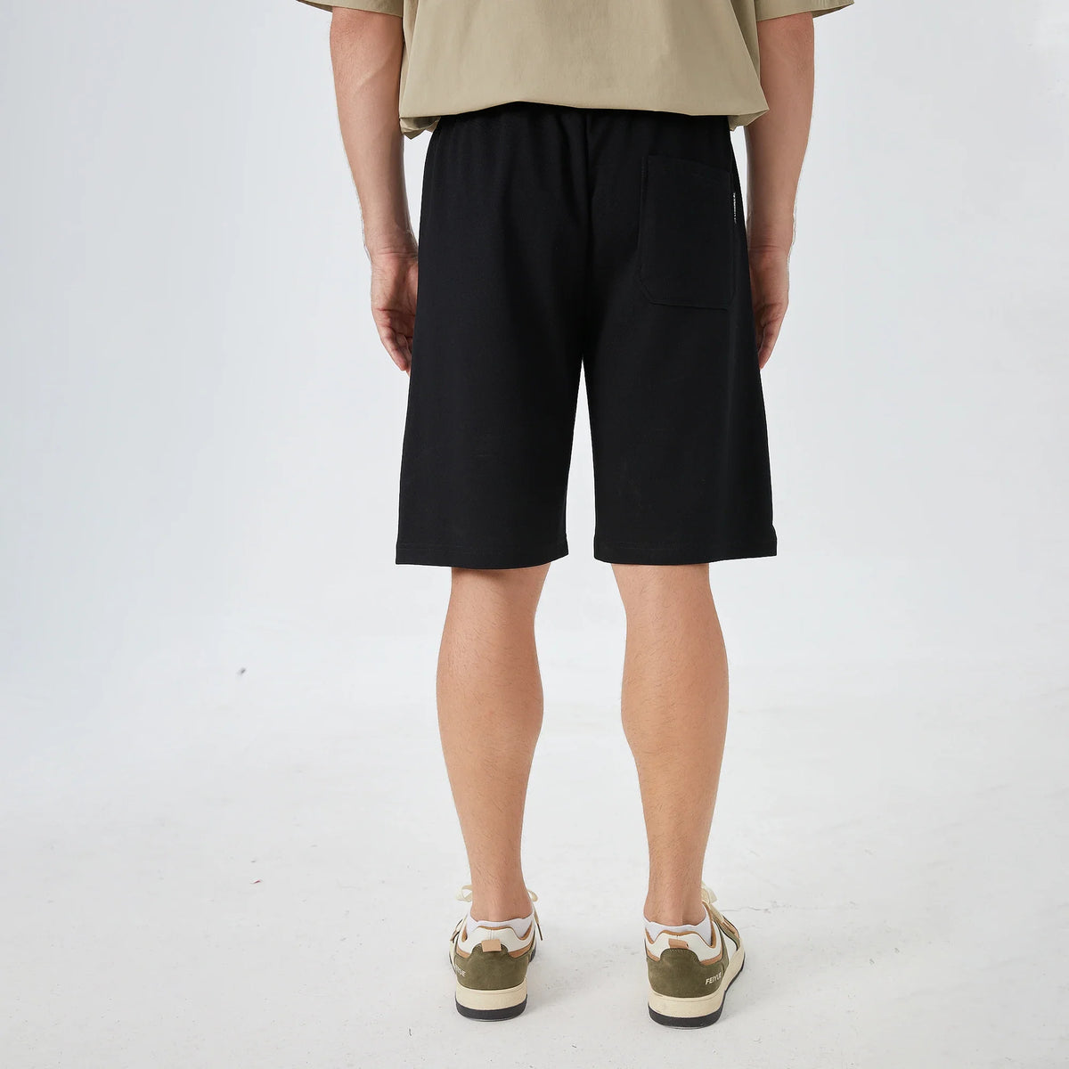 Badge Street Look Shorts for Men