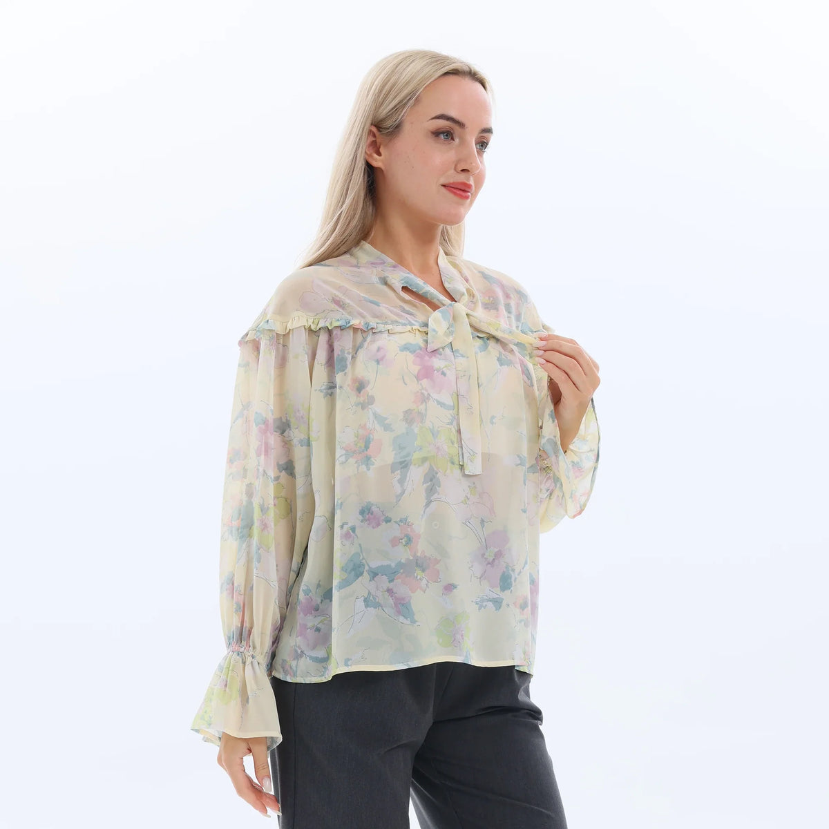 Floral Fashion Blouse for Women Image