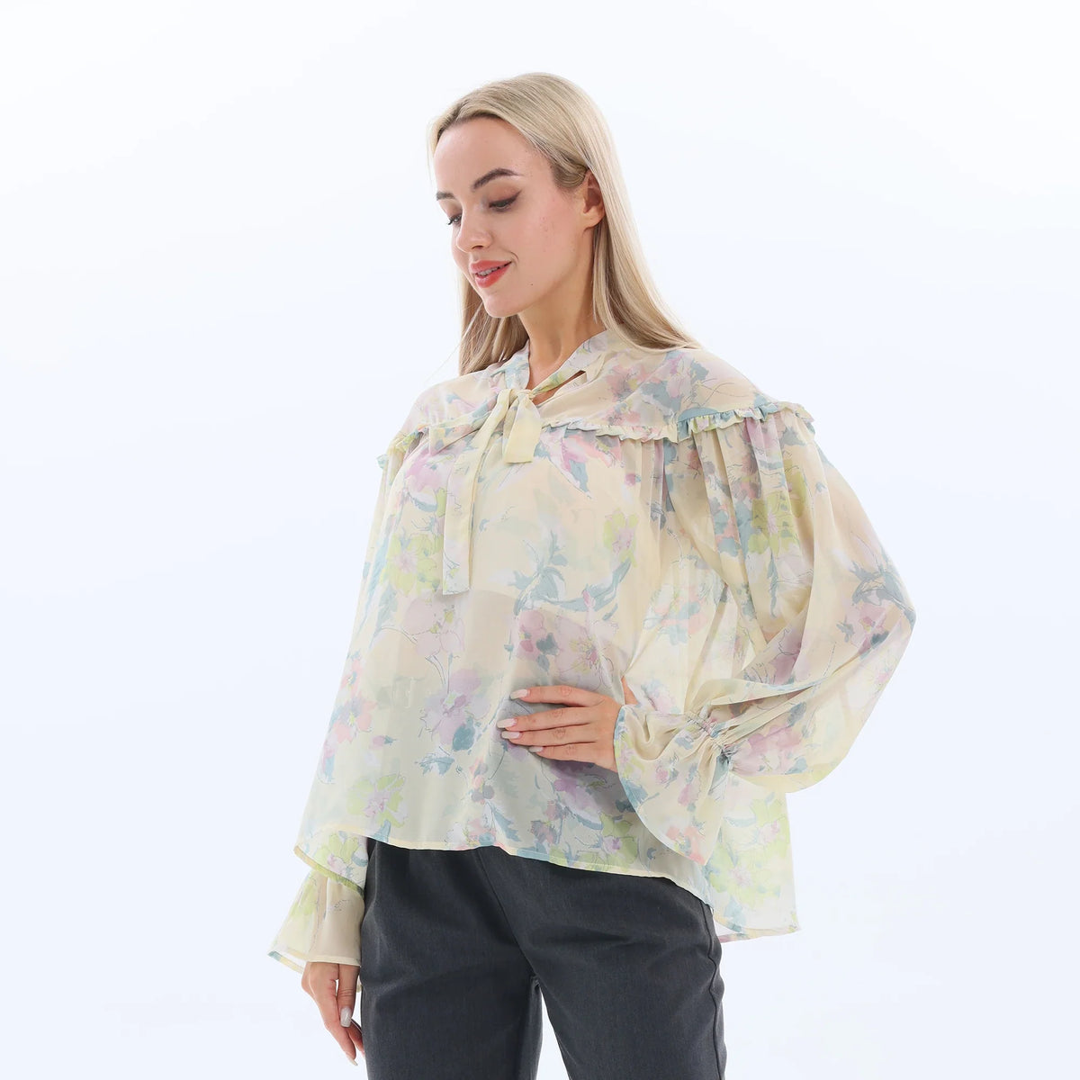 Floral Fashion Blouse for Women Image