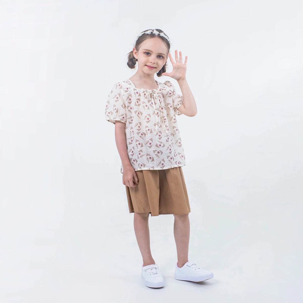 Floral Linen Blouse for Girls Image