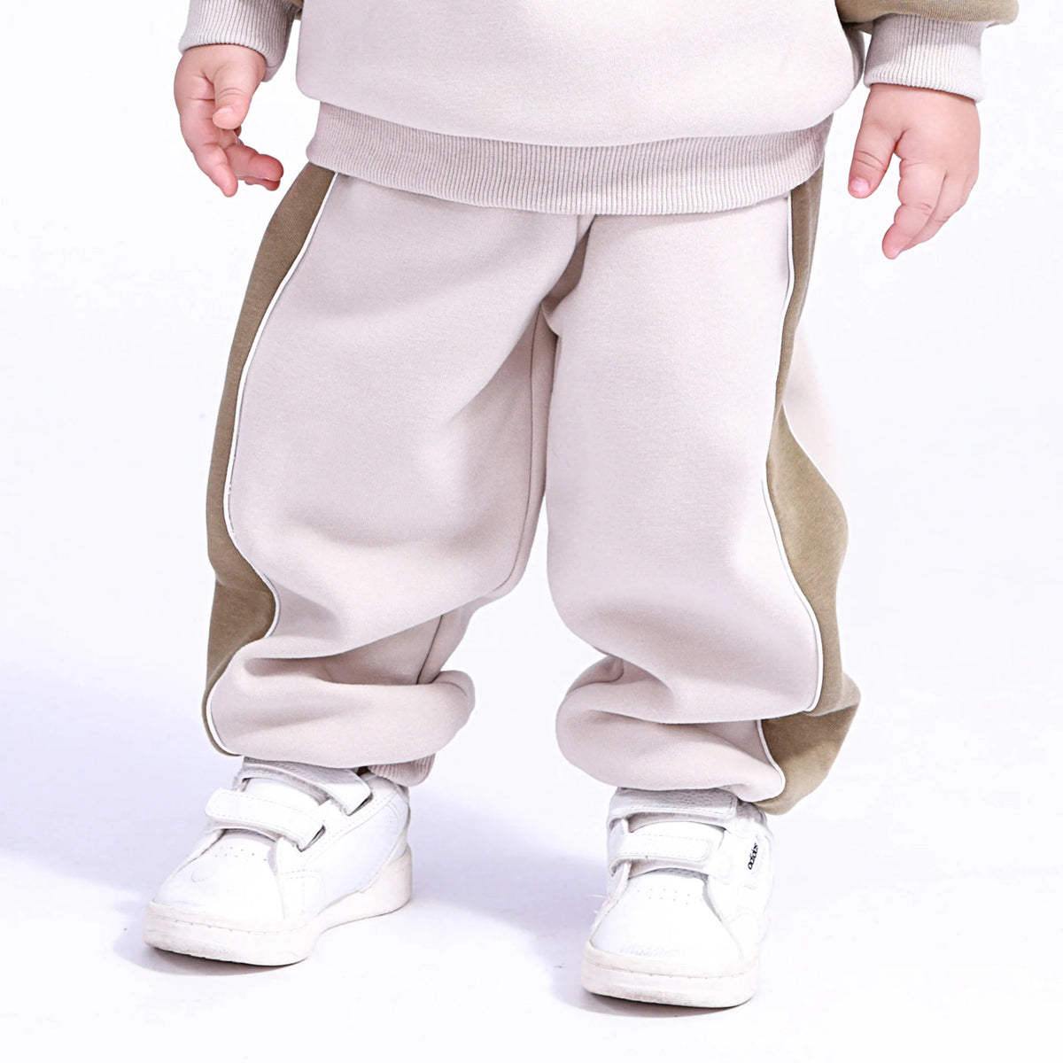 color-blocked-pants-for-baby-boy-6943015125 image