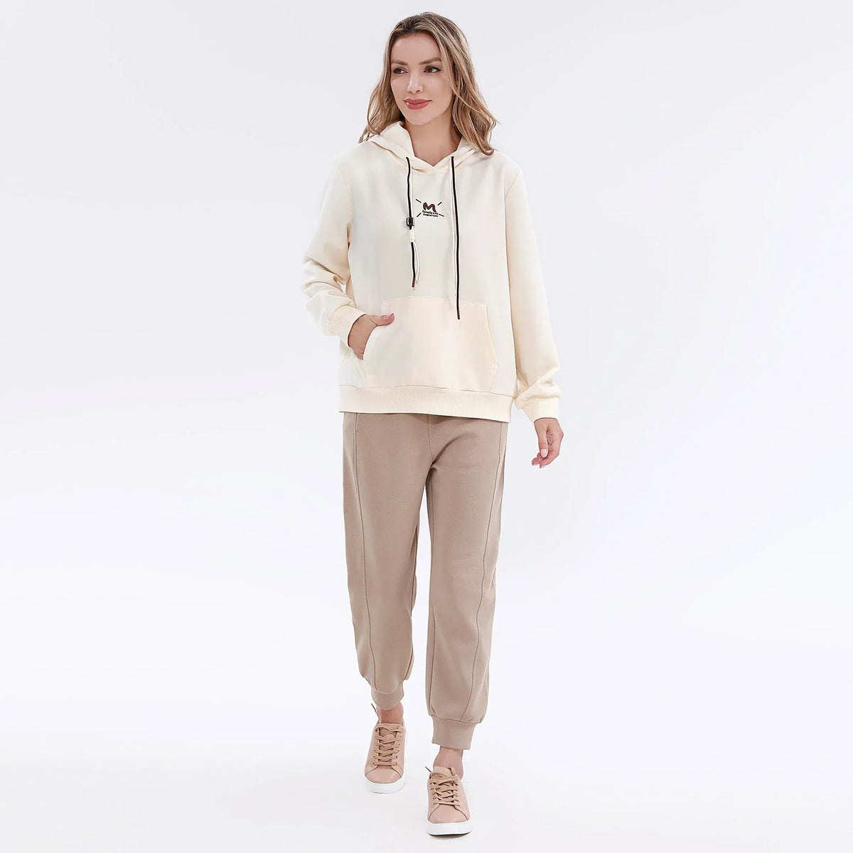 Embroidery Pullover for Women Image