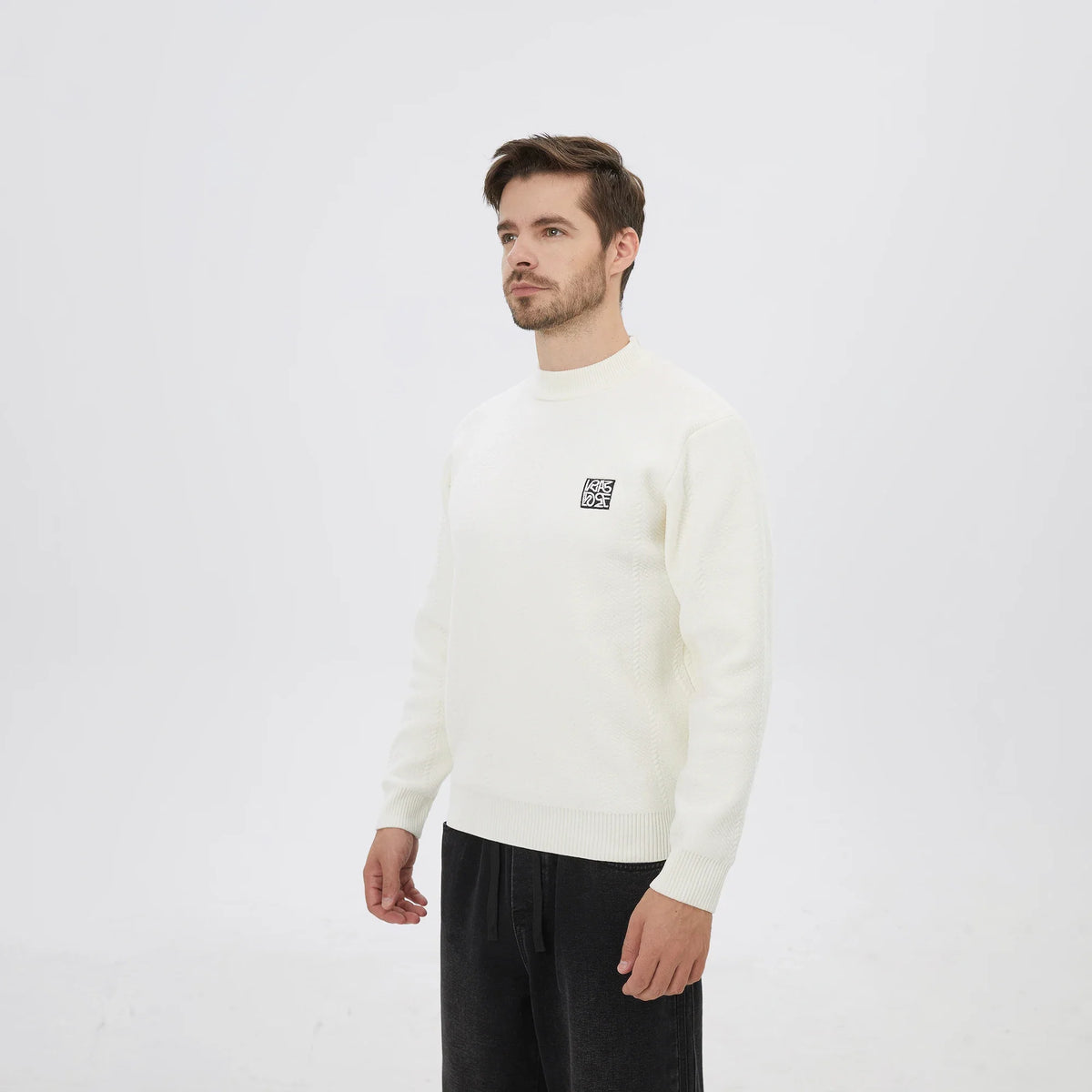 Embroidery Pullover for Men Image