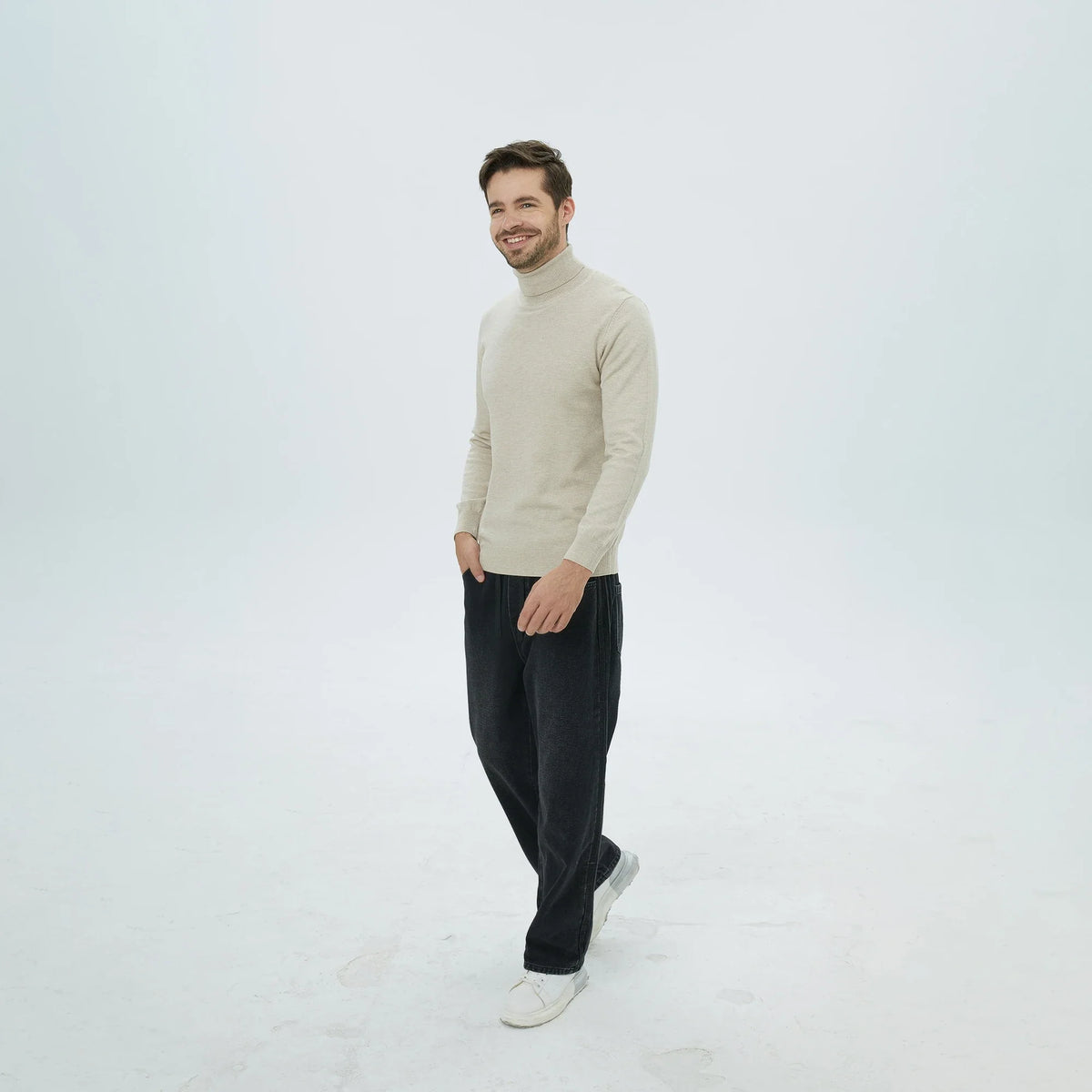 Plain Pullover for Men Image