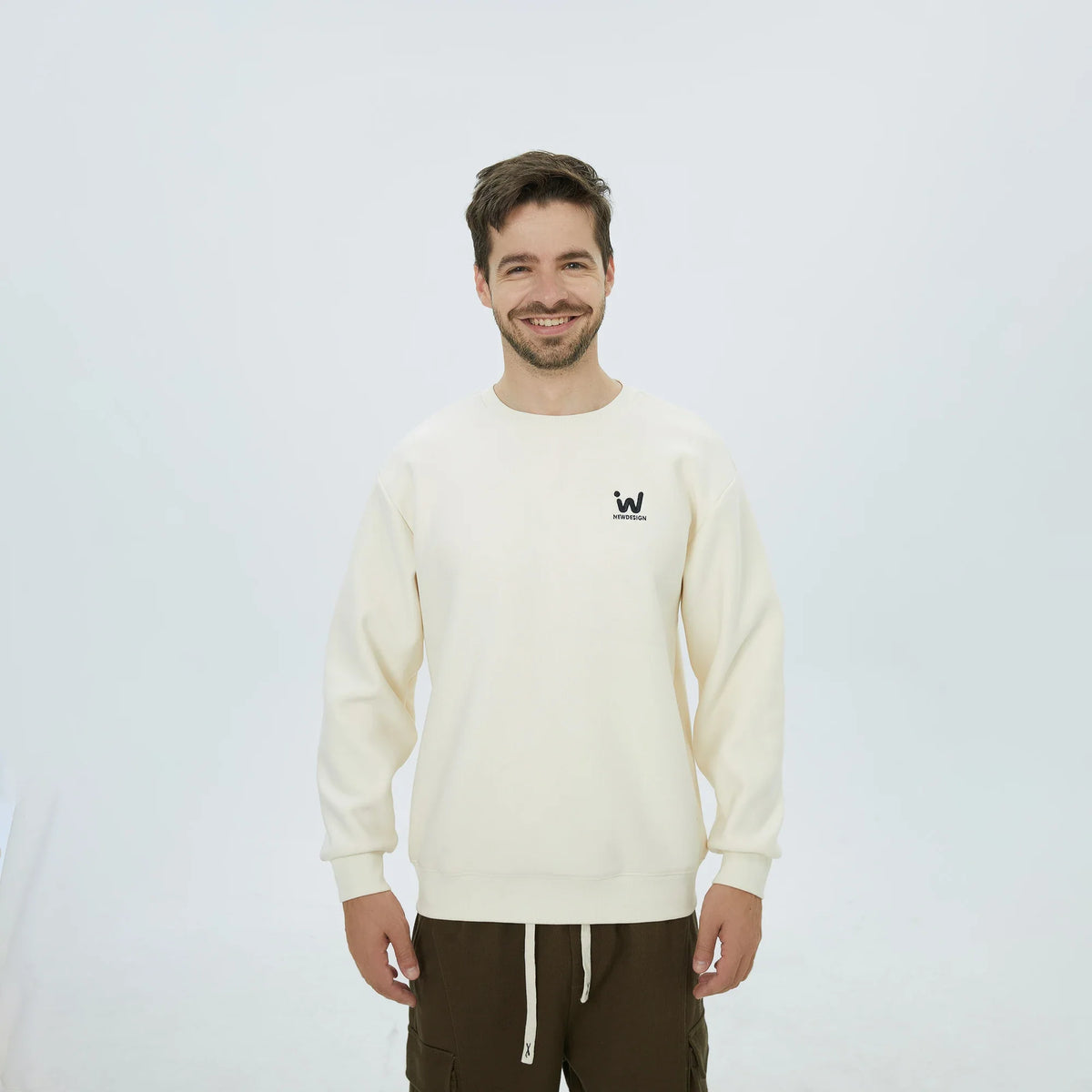 Embroidery Pullover for Men Image