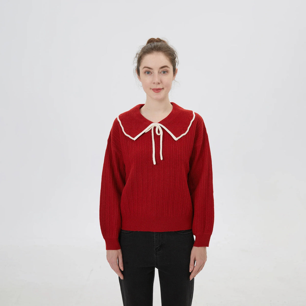 Embroidery Pullover for Women Image