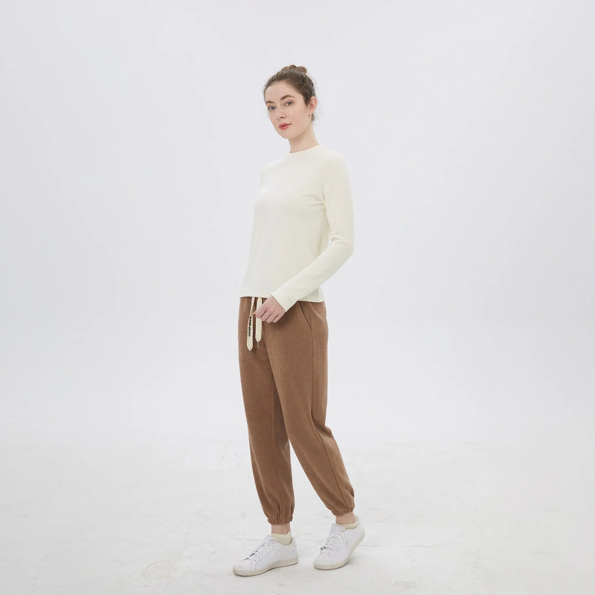 Plain Pants for Women Image