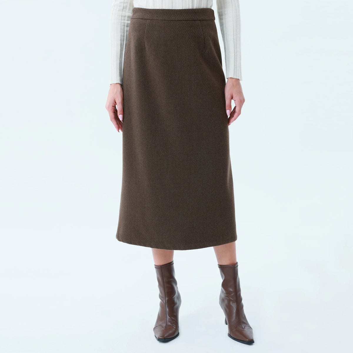 Plain Skirt for Women Image