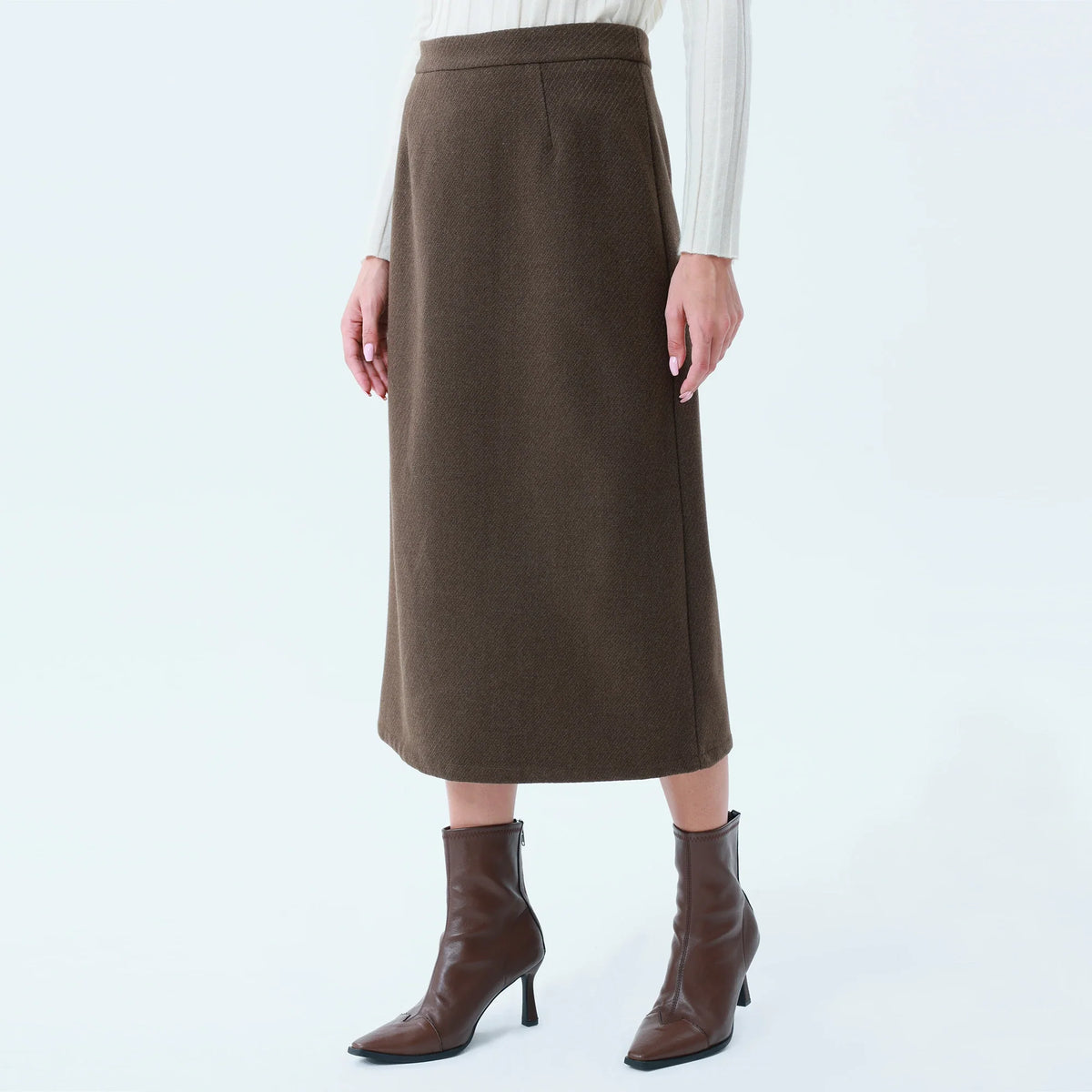 Plain Skirt for Women Image