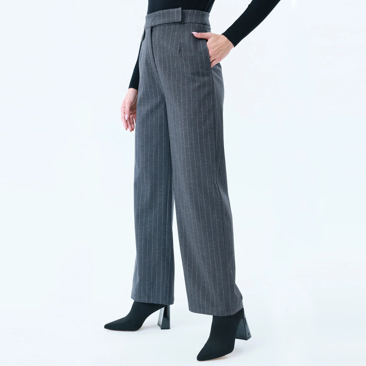 Striped Pants for Women Image