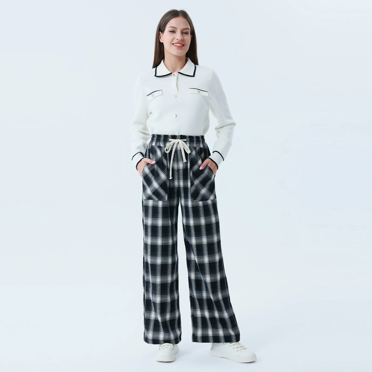 Checked Pants for Women Image