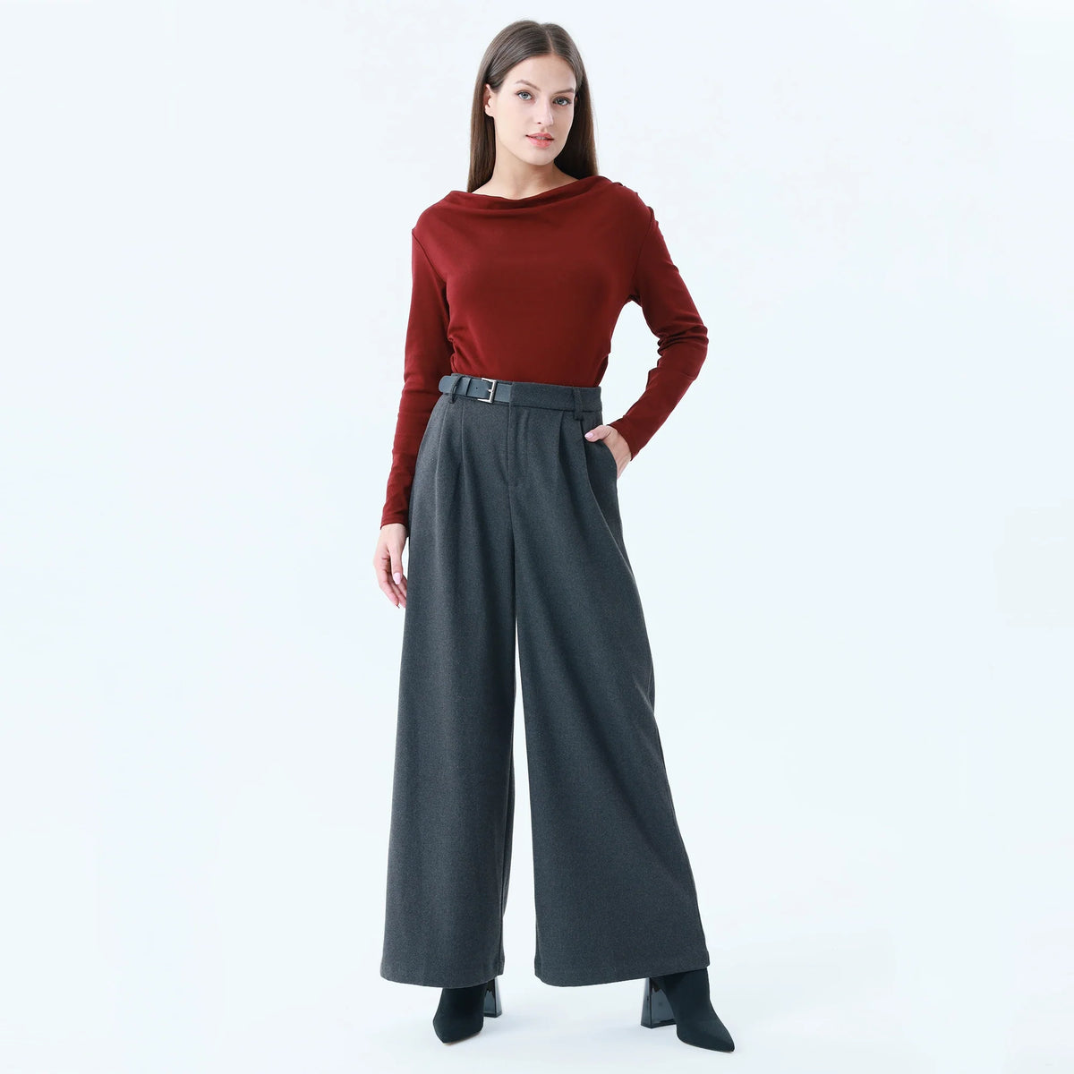 Plain Pants for Women Image