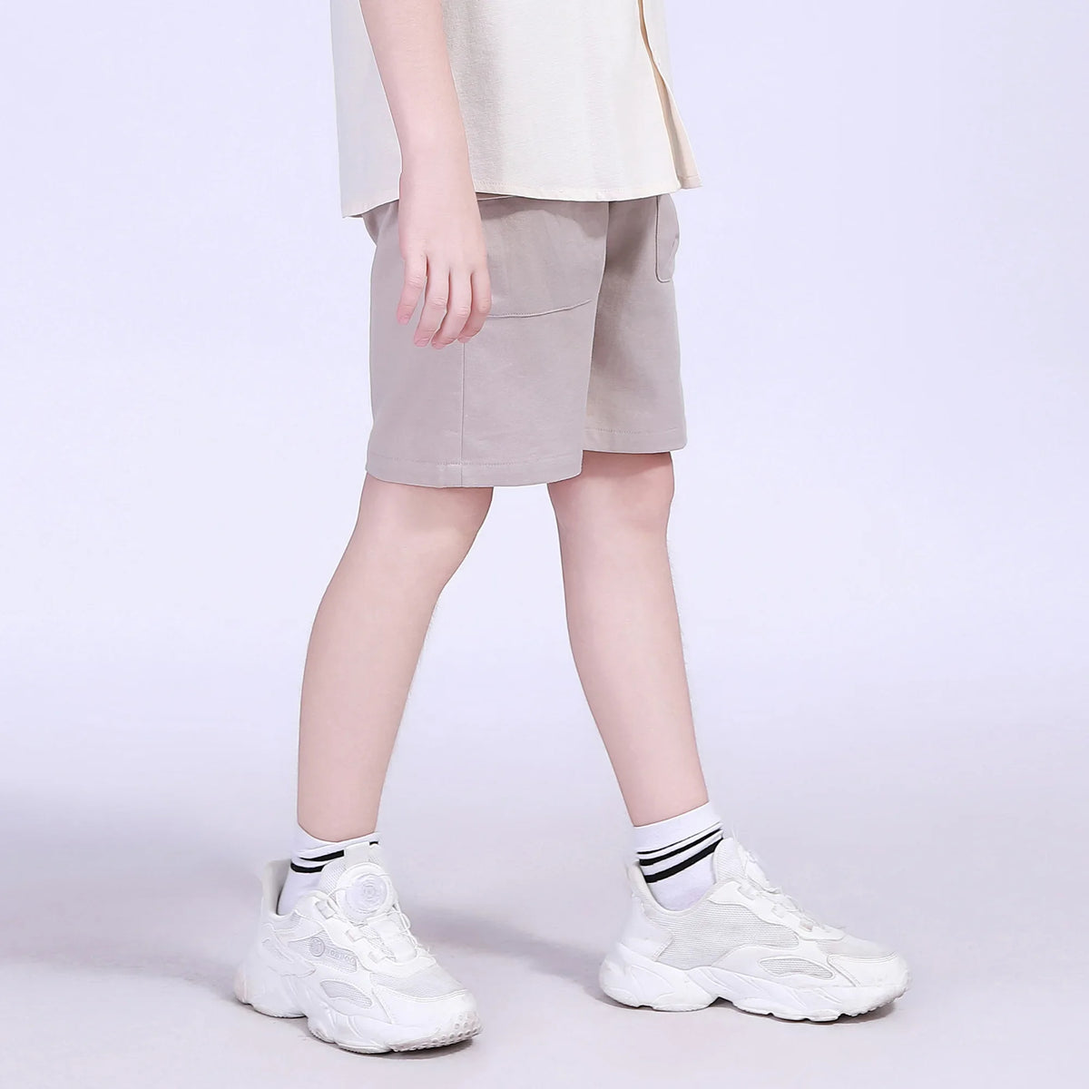 Ordinary Street Look Shorts For Boys Image