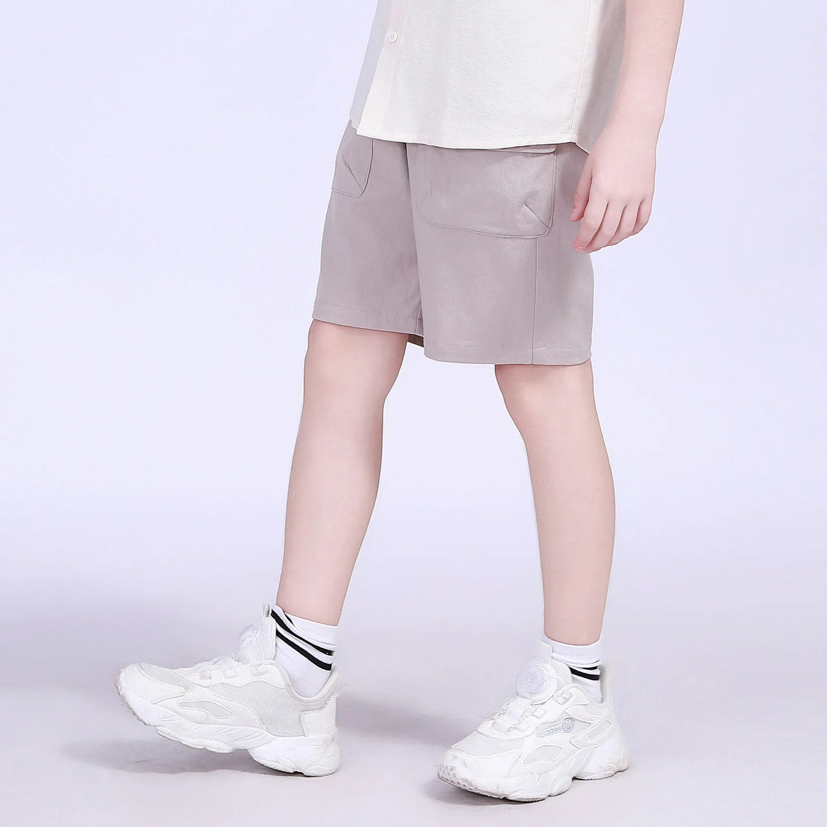 Ordinary Street Look Shorts For Boys Image