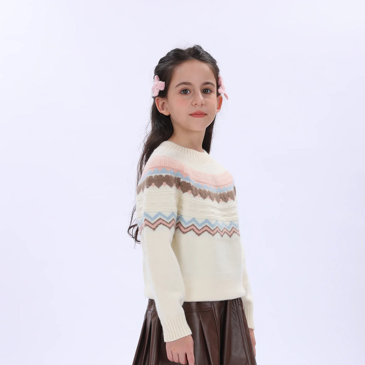 Casual Embroidery Sweater for Girls Image