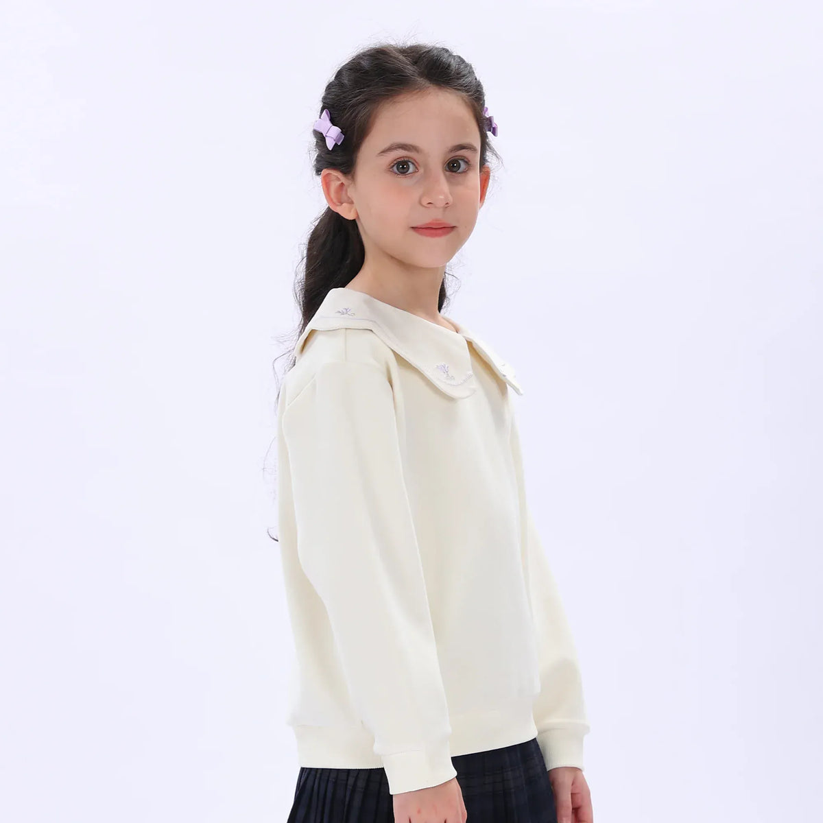 Casual Floral Sweater for Girls Image