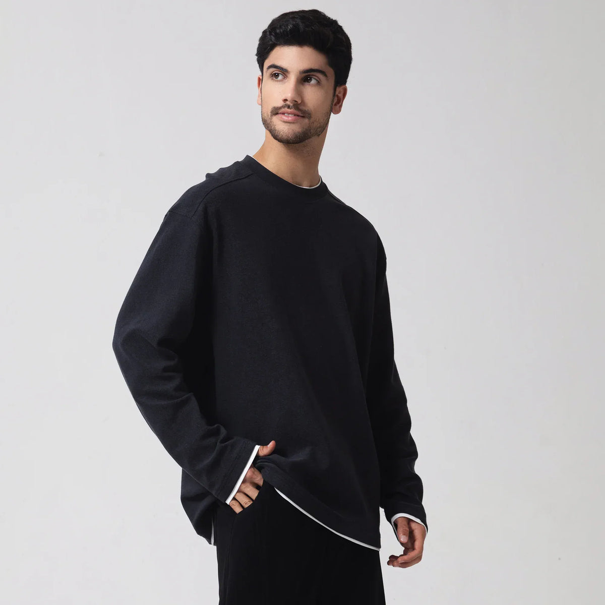 Casual Plain Sweatshirt for Men Image