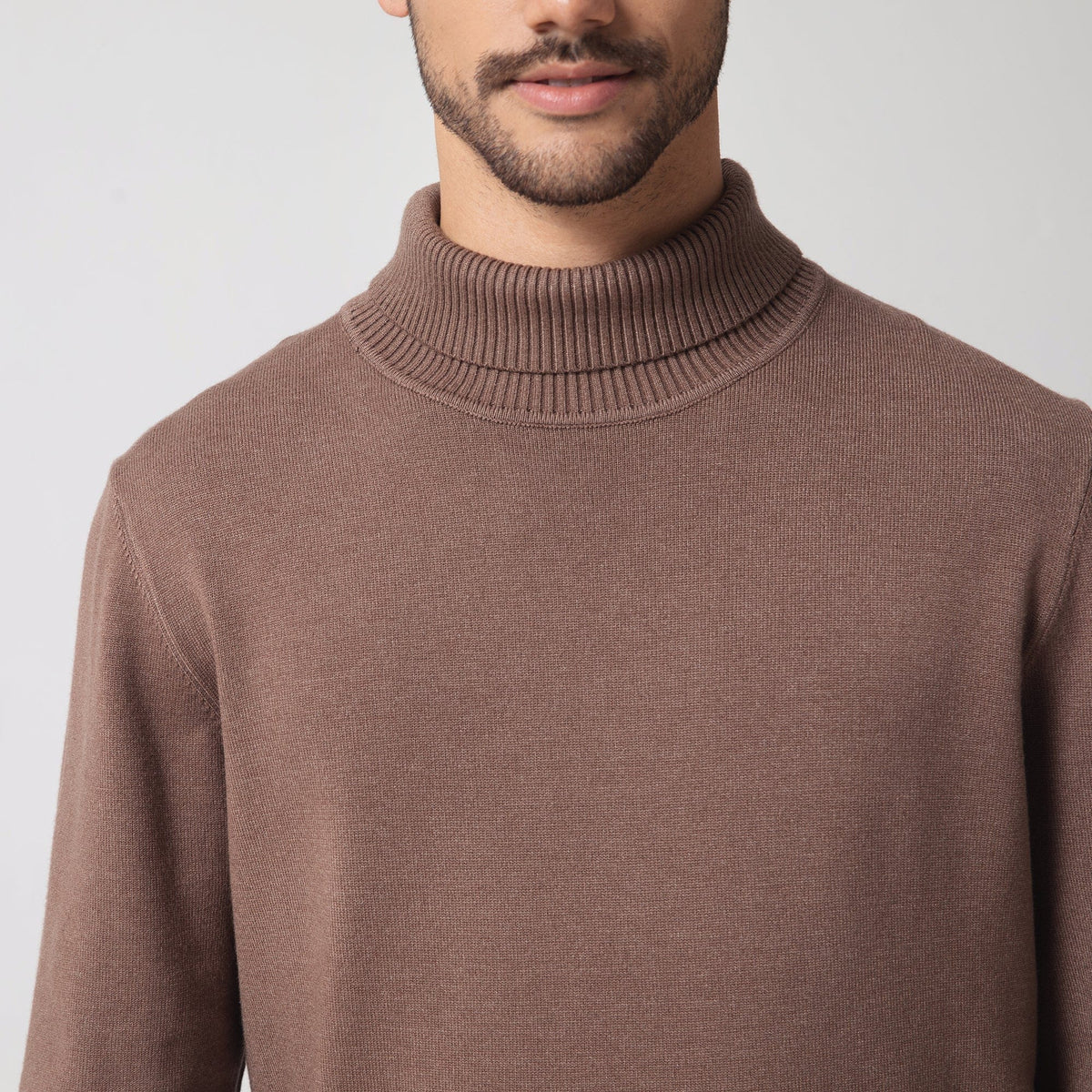 Casual Plain Sweater for Men Image