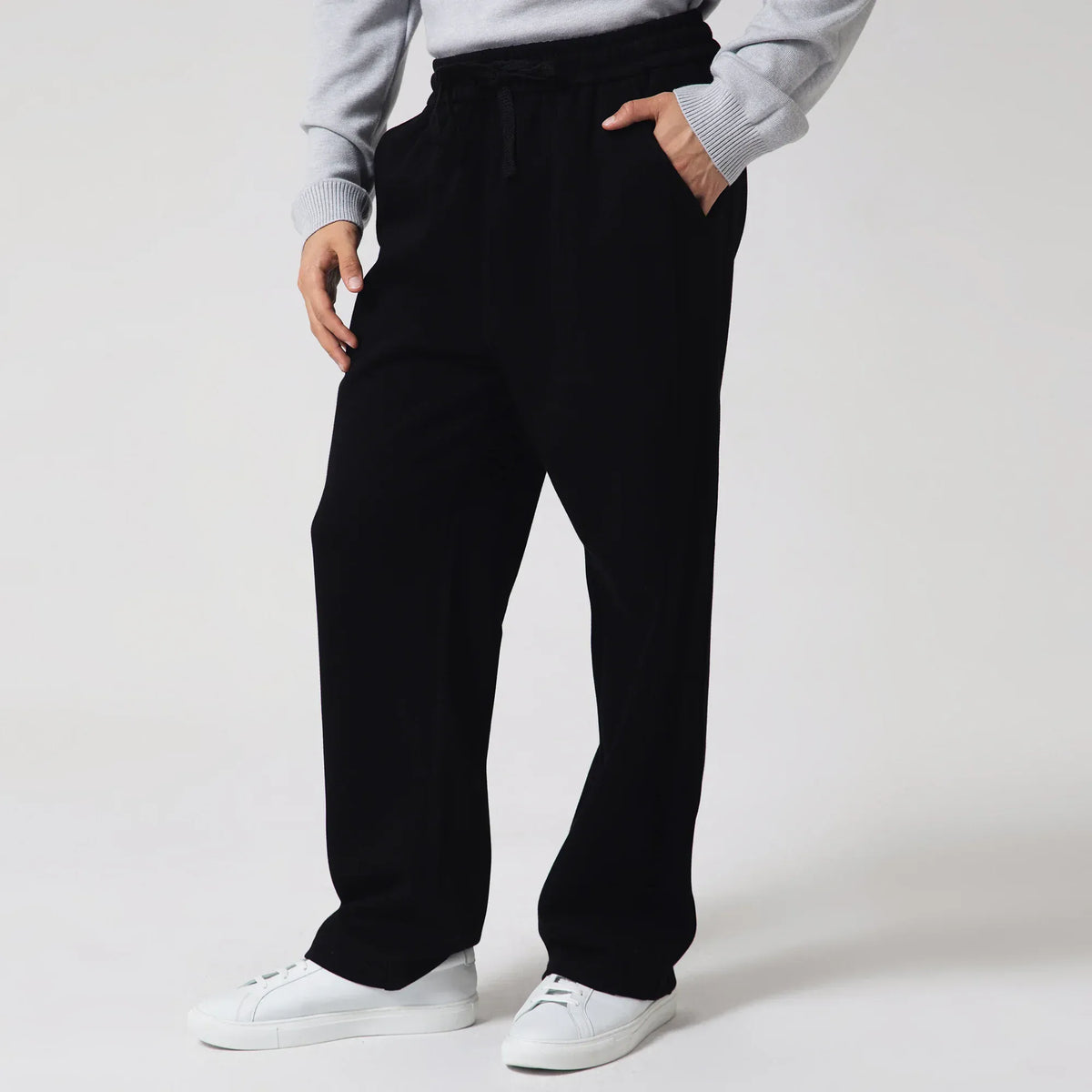 Casual Plain Pants for Men Image