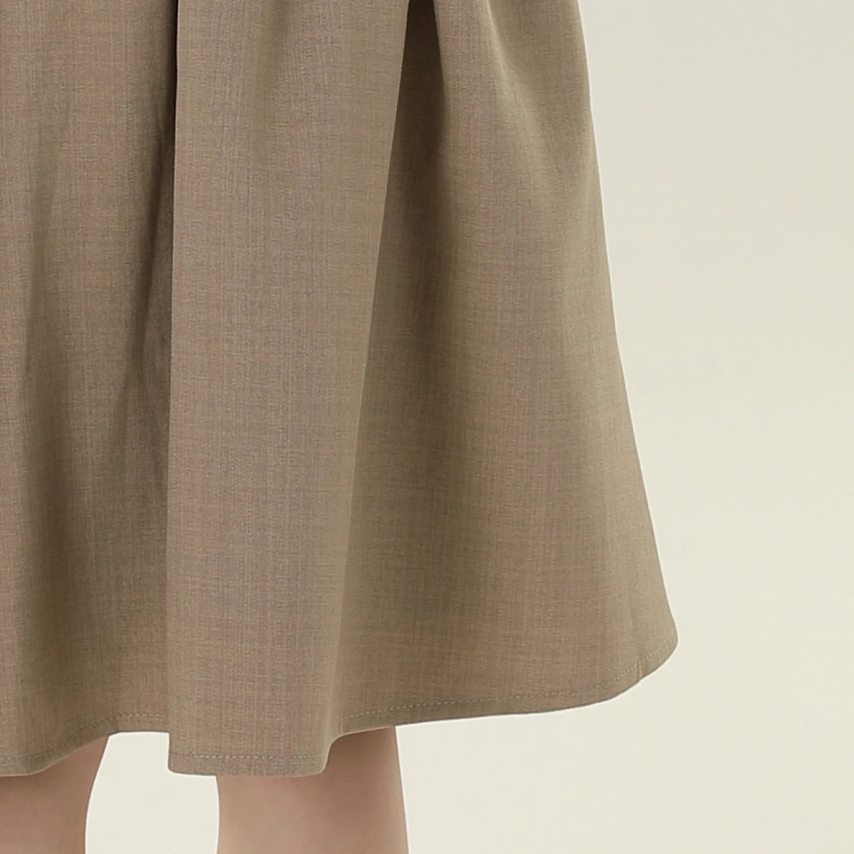 تنورة ساده عصرية للبنات