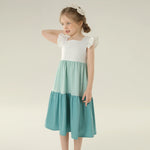 فستان بأكمام واسعة وألوان متداخلة للبنات