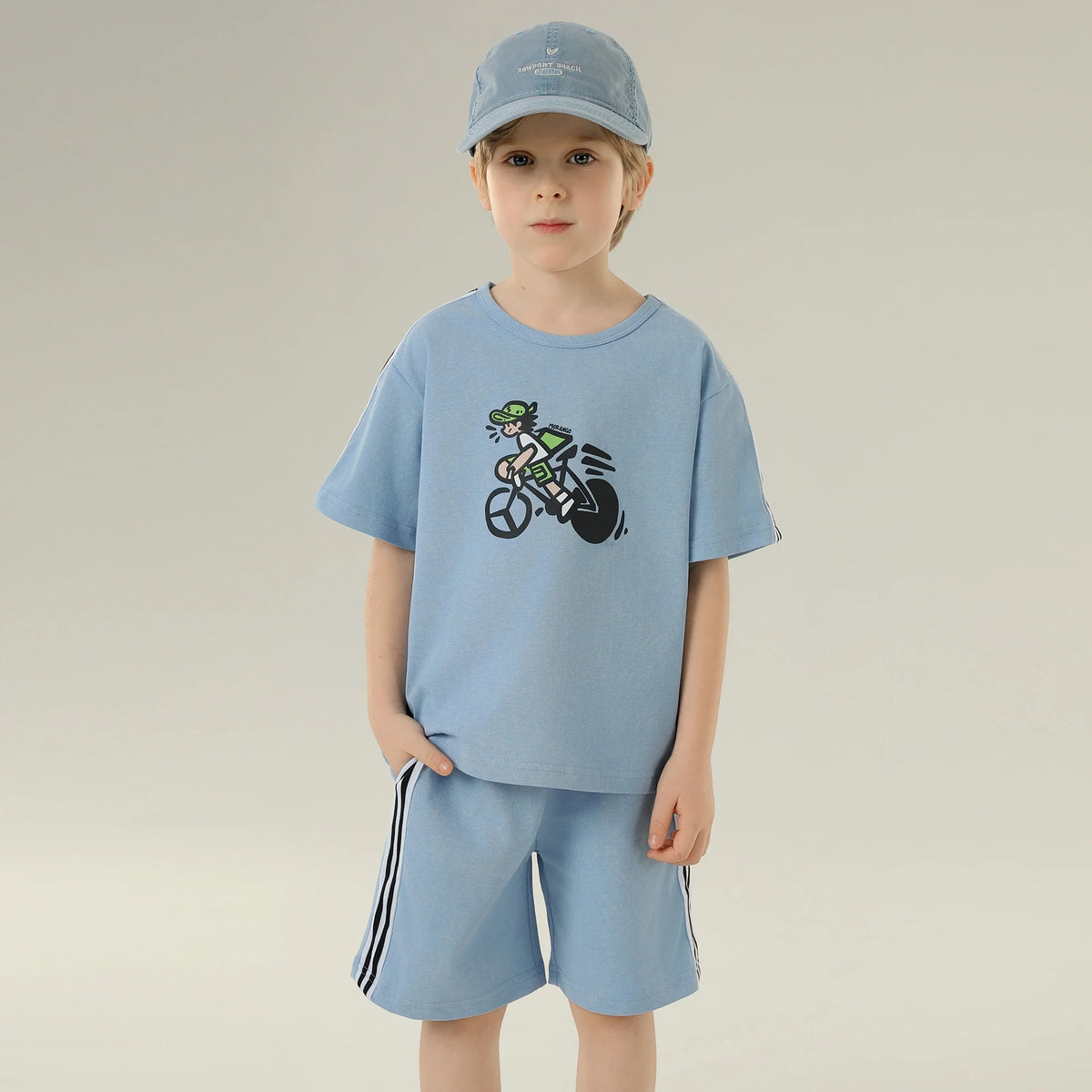 شورت رياضي أساسي للأولاد