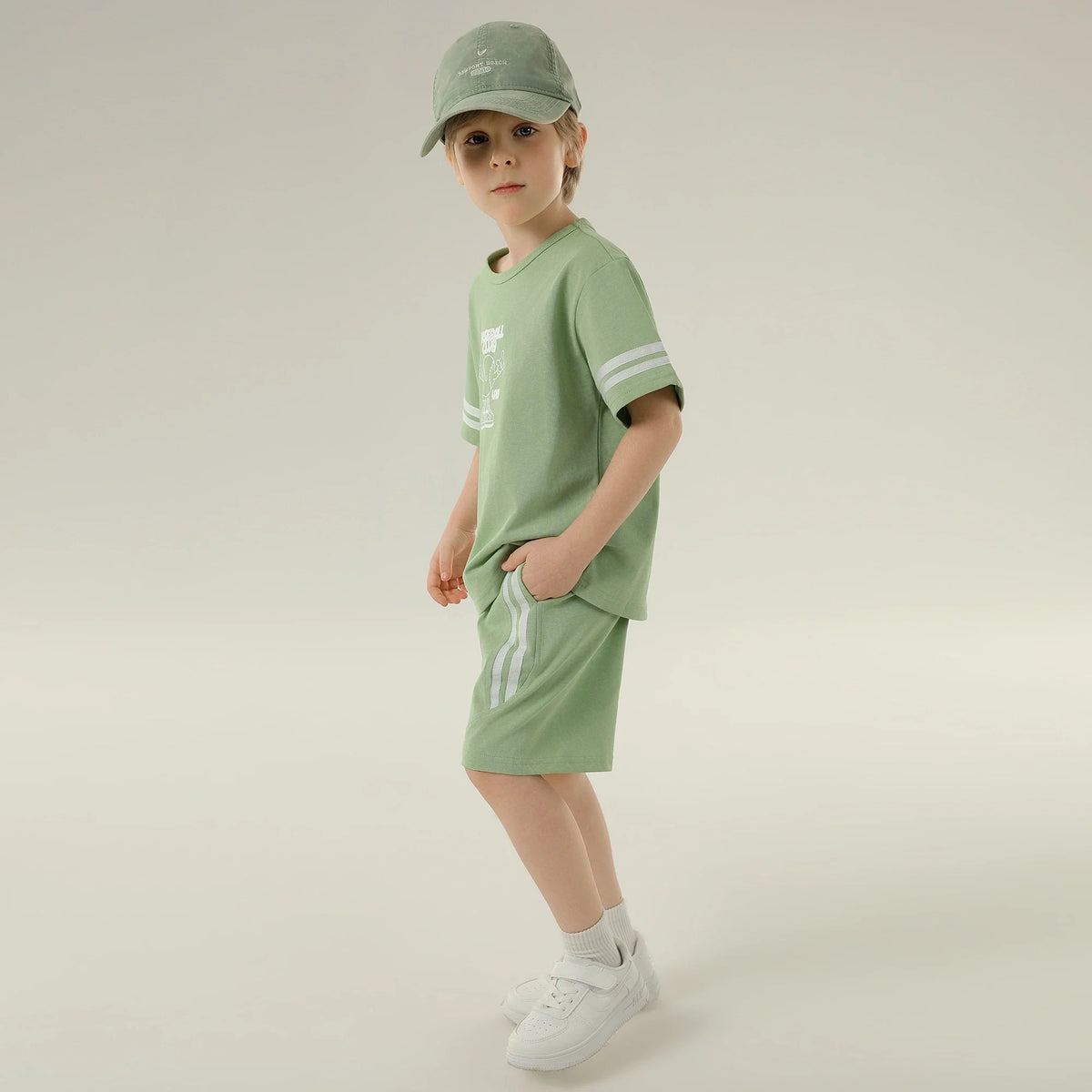 تيشيرت رياضي مطبوع بأكمام للأولاد