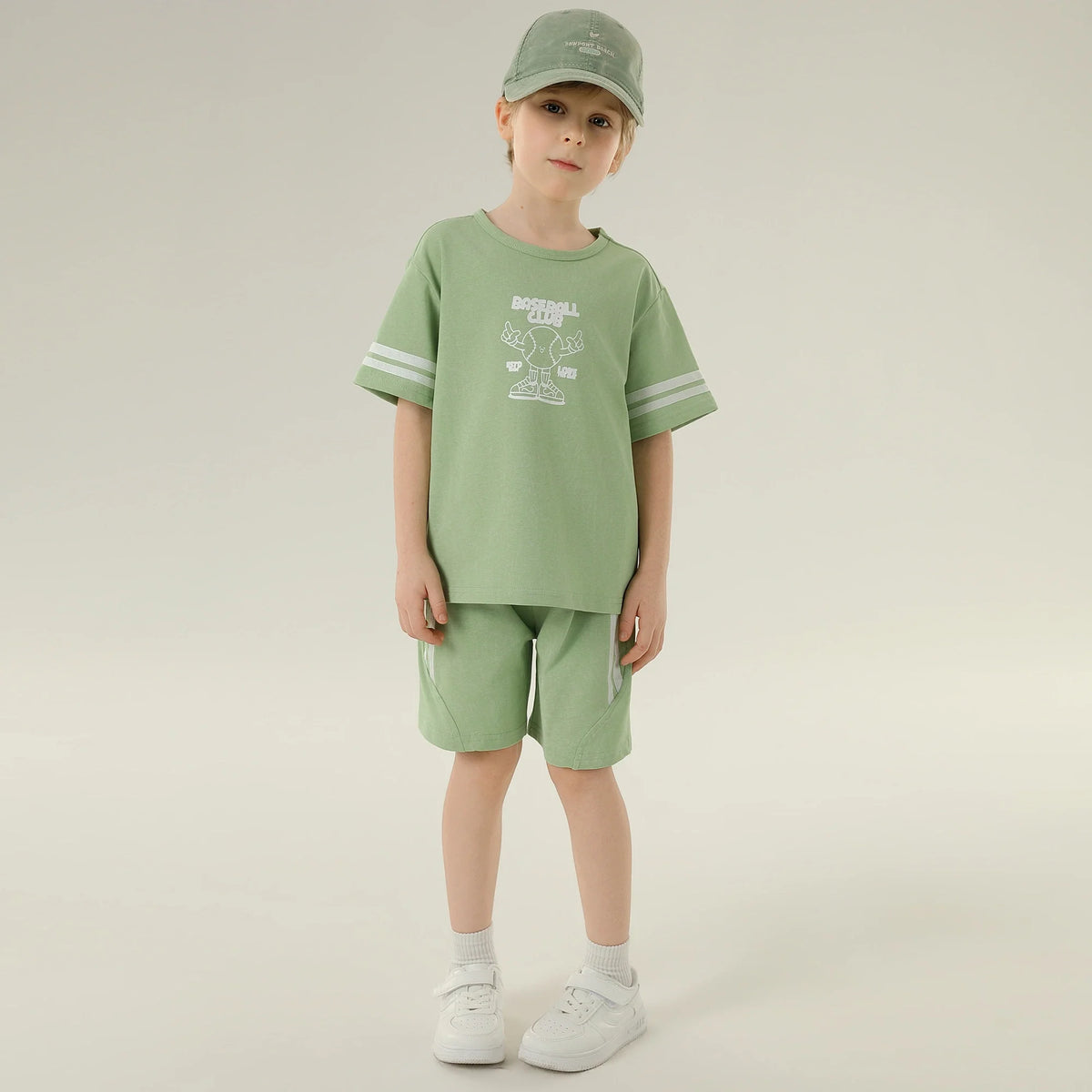 شورت رياضي أساسي للأولاد