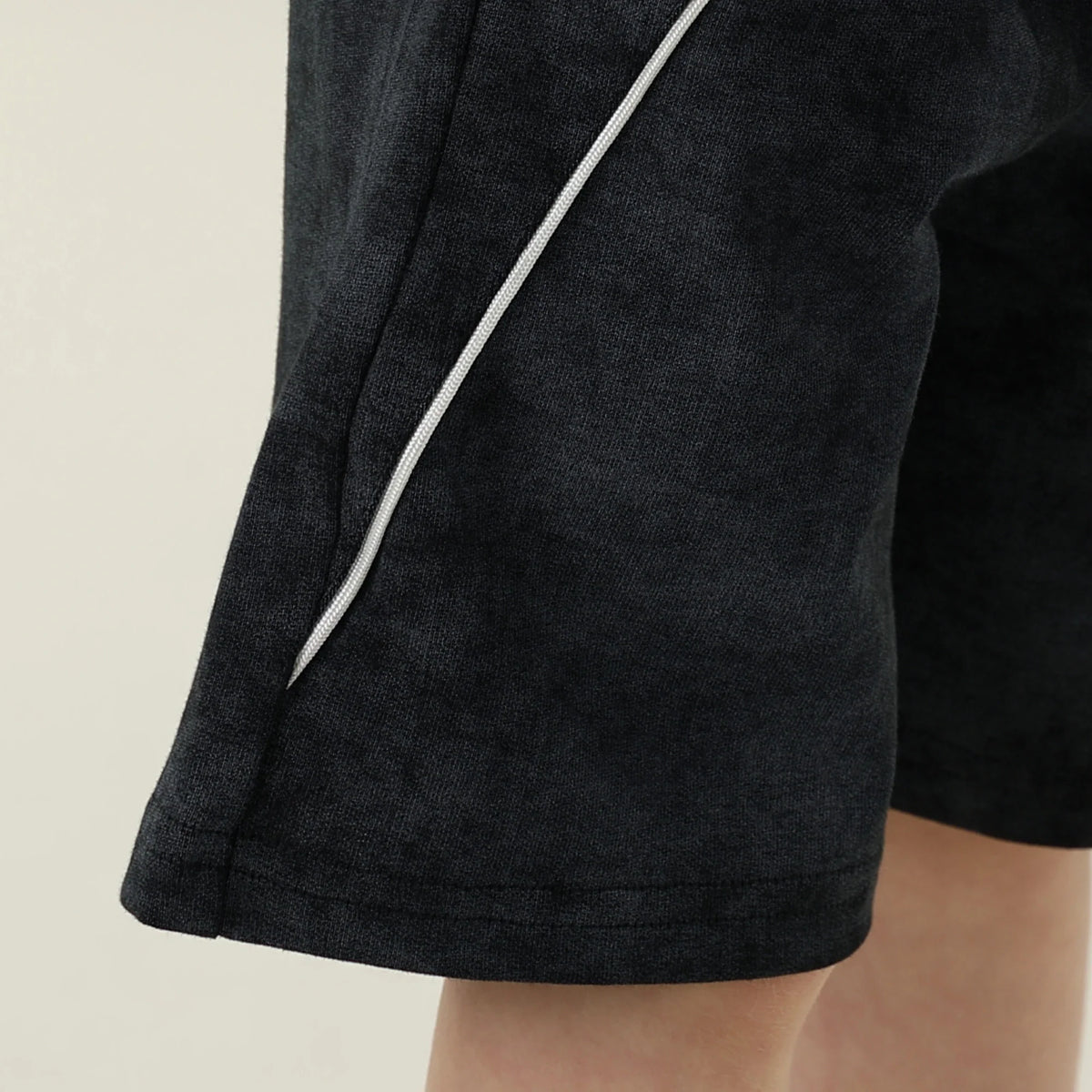 شورت اساسي رياضي للأولاد