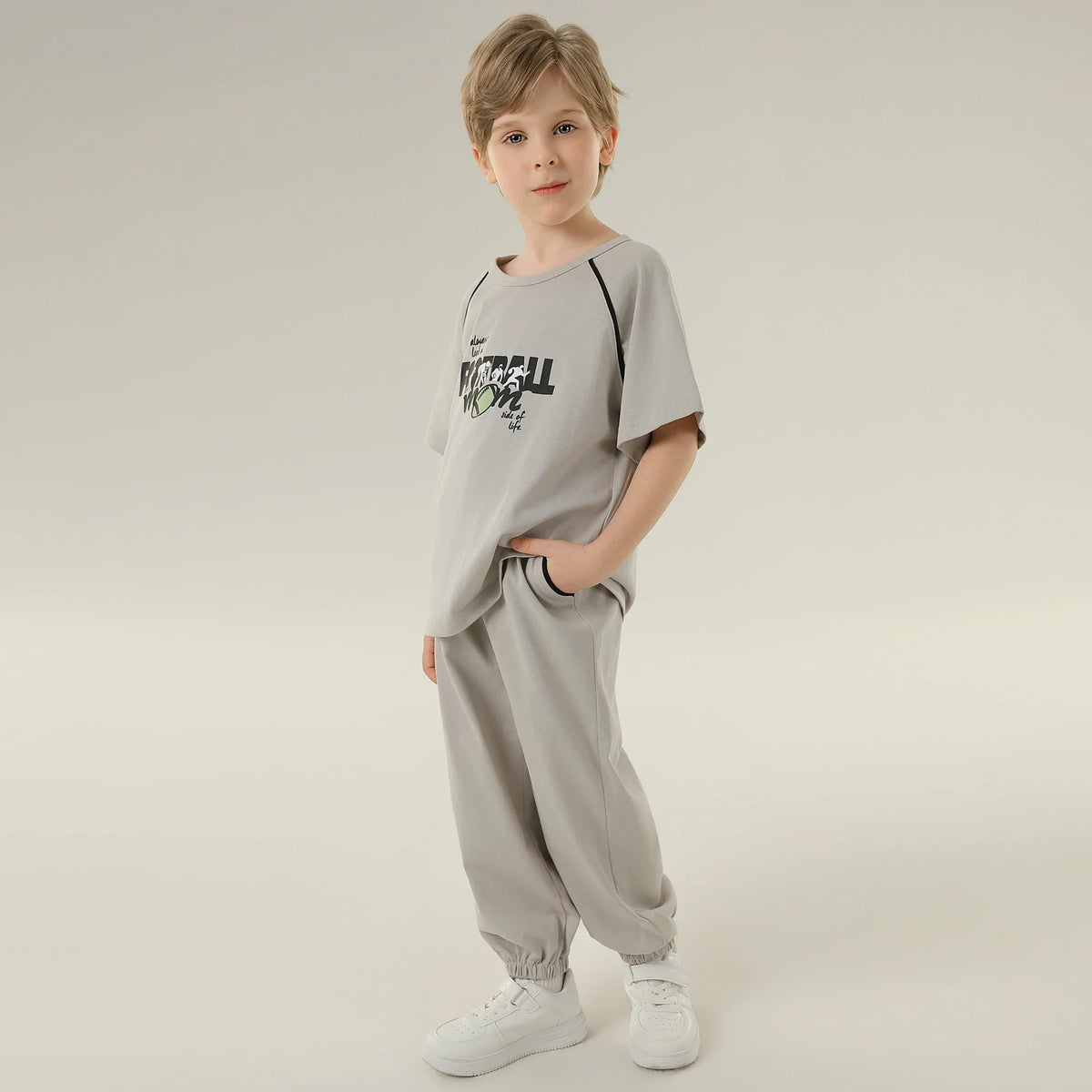 بنطال رياضي أساسي للأولاد