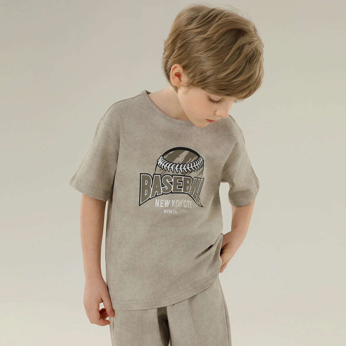 تيشيرت رياضي بأكمامللأولاد