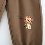 بنطال مزين بطباعة للأولاد المواليد