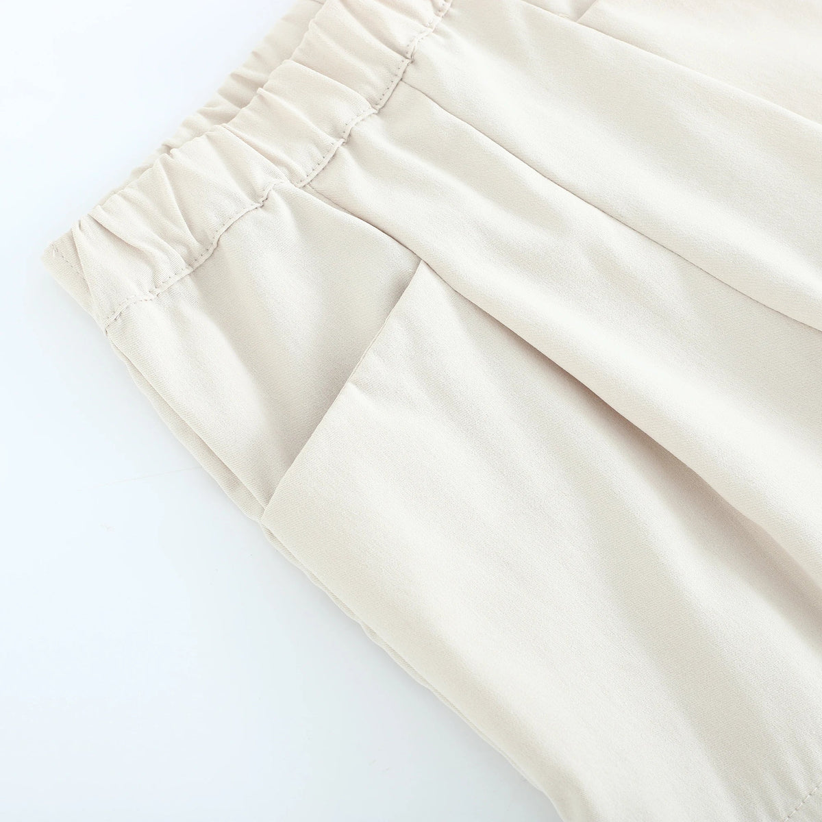 شورت ساده عصري للبنات المواليد