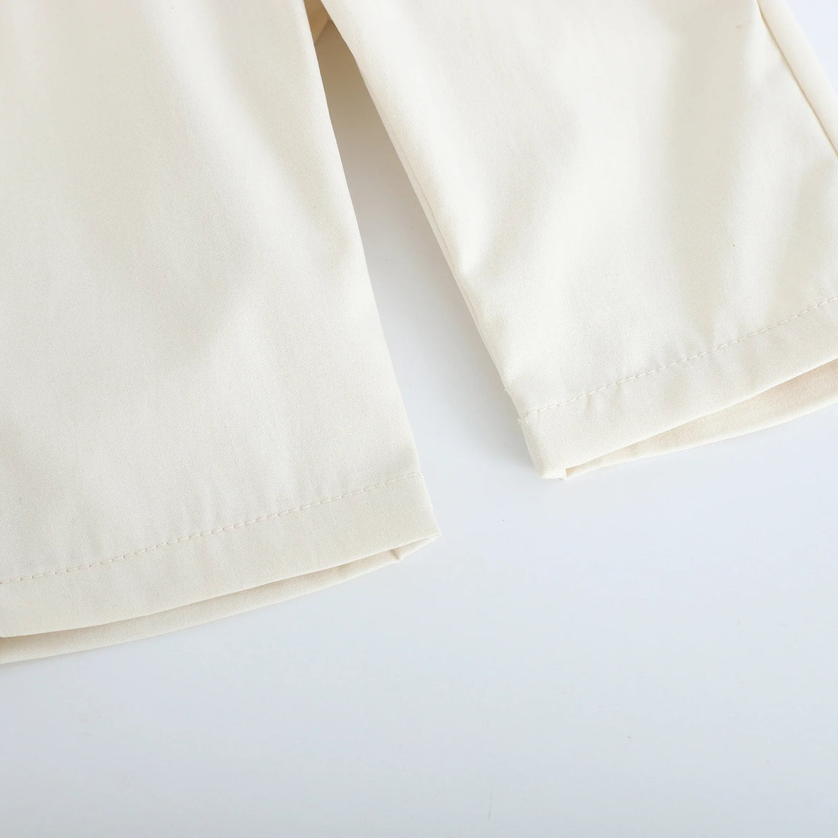 بنطال ساده عصري للبنات المواليد