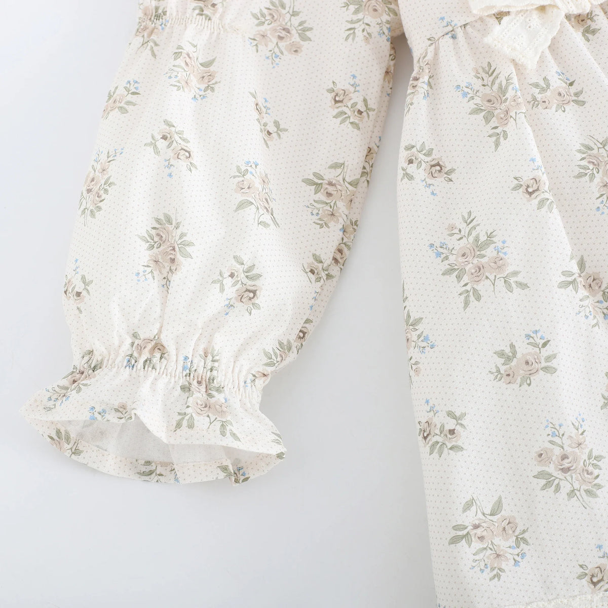 فستان بأكمام منفوخة مزين بنمط الزهور للبنات المواليد