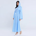 جلابية عصرية مزينة بنمط الزهور للنساء