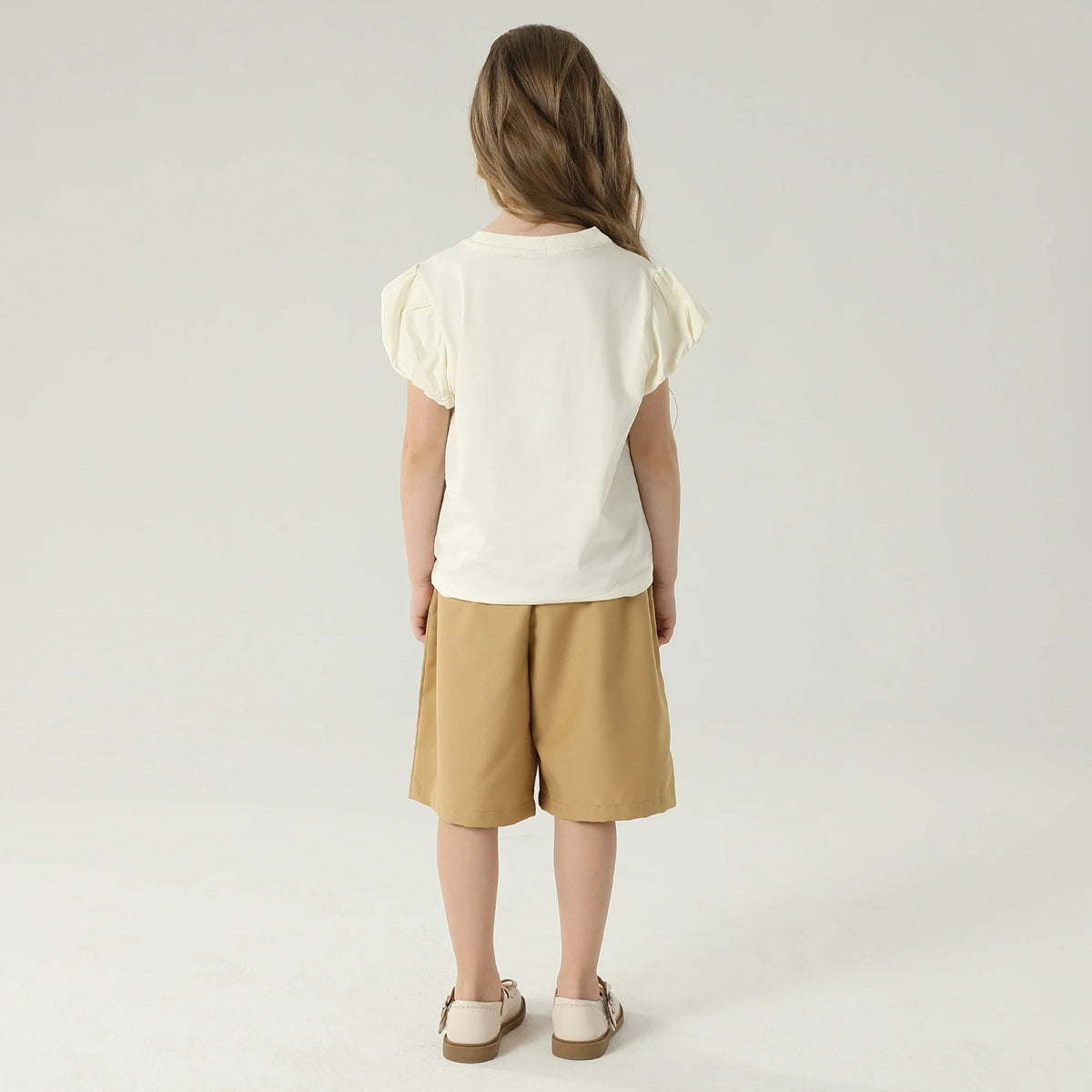 تيشيرت مزين بكتابة للبنات