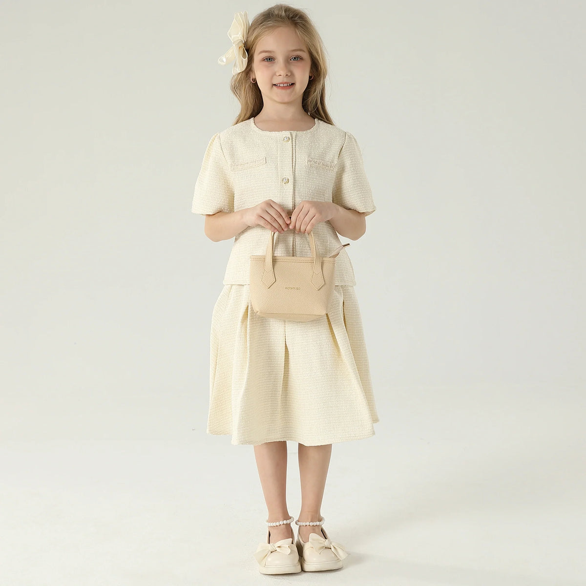 شنطة مزينة للبنات