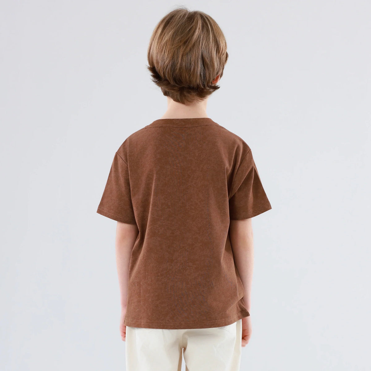 تيشيرت مزين مميز بطباعة للأولاد