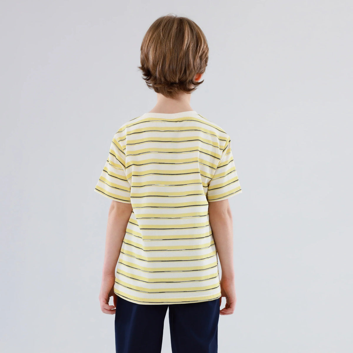 تيشيرت مخطط للأولاد