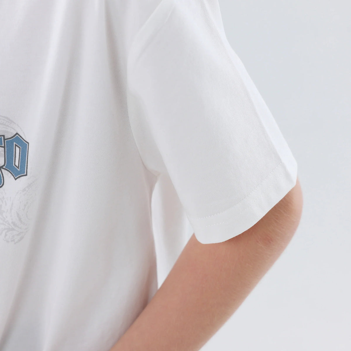 تيشيرت مزين مميز بطباعة للأولاد