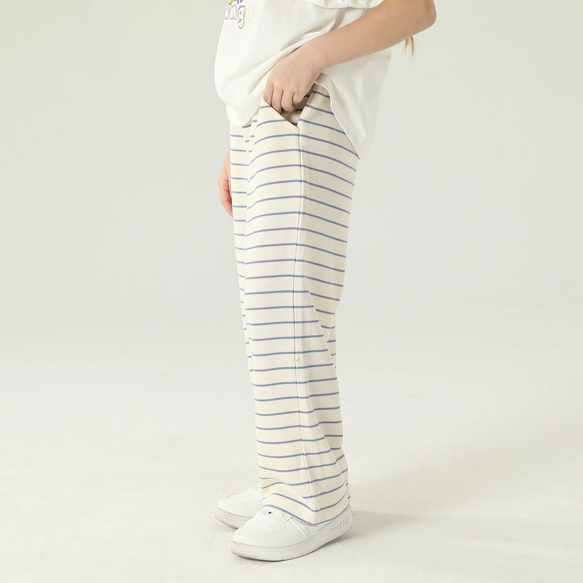 بنطال مخطط للبنات