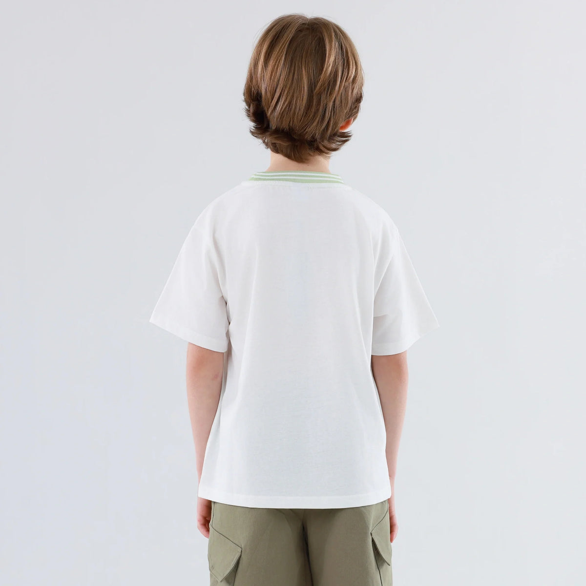 تيشيرت مزين مميز بطباعة للأولاد