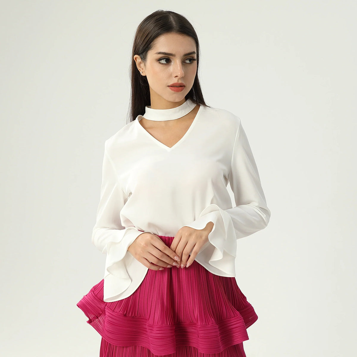 بلوزة ساده عصرية للنساء