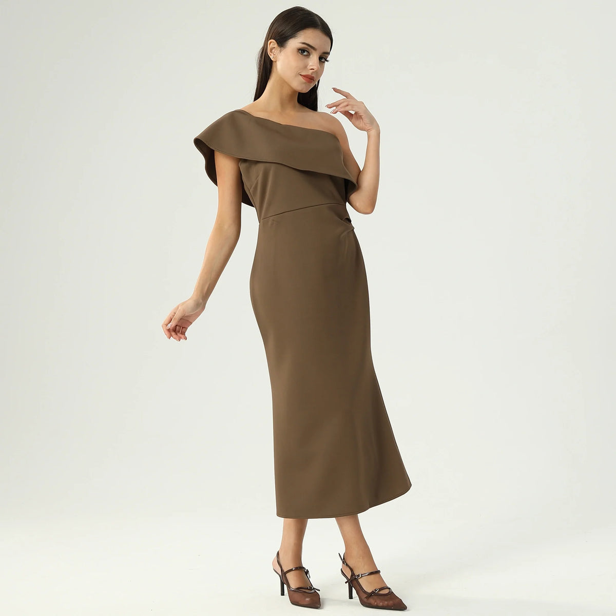 فستان ساده للنساء