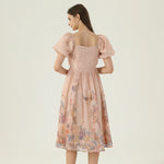 فستان بنمط الزهور للنساء