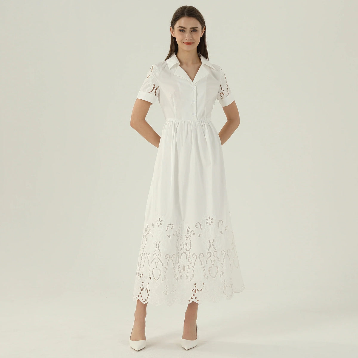 فستان عصري مطرز للنساء