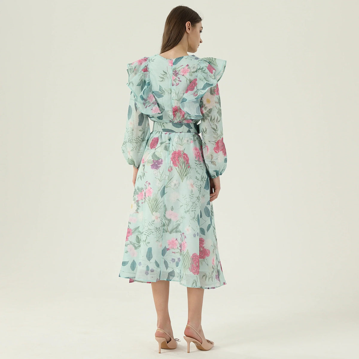 فستان بنمط الزهور للنساء